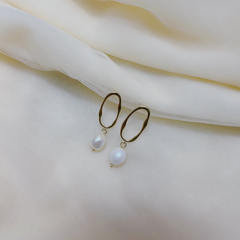 ANTIBES PEARL HOOPS-3